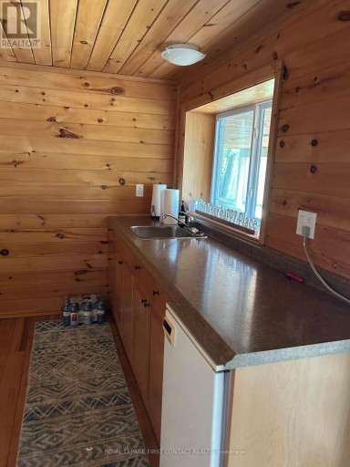 103 PENINSULA DRIVE, Trent Lakes, Ontario, K9J6X3