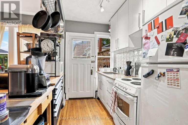 83 NAPIER STREET, Hamilton (Central), Ontario, L8R1R9