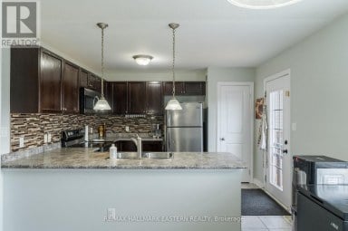 247 BOWEN DRIVE Peterborough (Northcrest Ward 5) Ontario photo 19