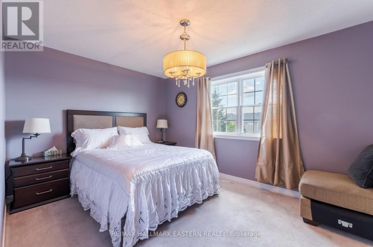 247 BOWEN DRIVE, Peterborough (Northcrest Ward 5), Ontario, K9H0B8
