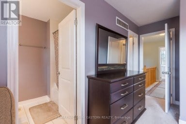 247 BOWEN DRIVE Peterborough (Northcrest Ward 5) Ontario photo 28