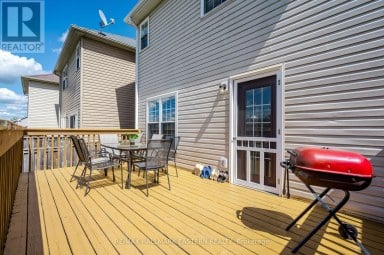 247 BOWEN DRIVE Peterborough (Northcrest Ward 5) Ontario photo 40