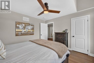 30 MASTERS CRESCENT Georgian Bay (Baxter) Ontario photo 29