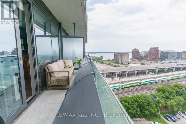 1409 - 70 DISTILLERY LANE, Toronto (Waterfront Communities), Ontario, M5A0E3