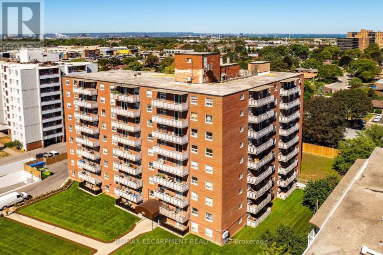604 - 851 QUEENSTON ROAD, Hamilton (Riverdale), Ontario, L8G1B4