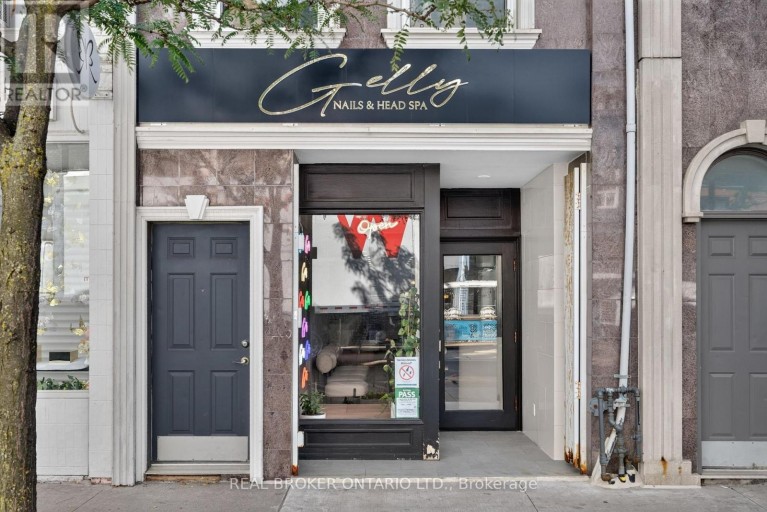 803 DUNDAS STREET W, Toronto (Trinity-Bellwoods), Ontario, M6J1V2