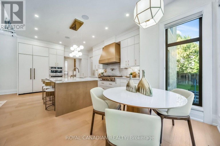 1470 ALBION AVENUE, Oakville (MO Morrison), Ontario, L6J5T4