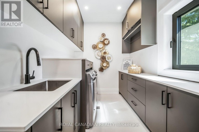 1470 ALBION AVENUE, Oakville (MO Morrison), Ontario, L6J5T4