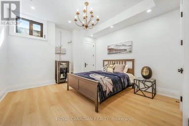 1470 ALBION AVENUE Oakville (MO Morrison) Ontario photo 39