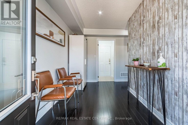 3141 WALKERS LINE, Burlington (Alton), Ontario, L7M0E1