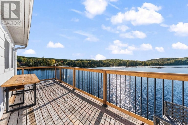 25 BRETHOUR ROAD, Hastings Highlands (Herschel Ward), Ontario, K0L1C0