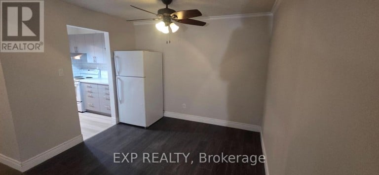 220 - 725 DEVERON CRESCENT, London South (South T), Ontario, N5Z4X3