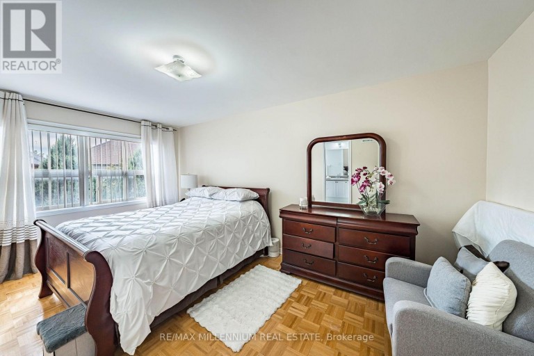 90 RONAN CRESCENT, Vaughan (Sonoma Heights), Ontario, L4H2J6