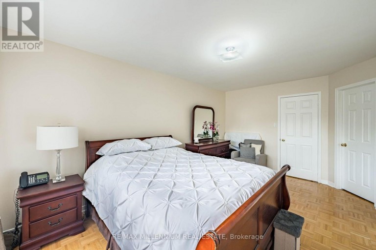 90 RONAN CRESCENT, Vaughan (Sonoma Heights), Ontario, L4H2J6