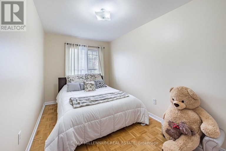 90 RONAN CRESCENT, Vaughan (Sonoma Heights), Ontario, L4H2J6