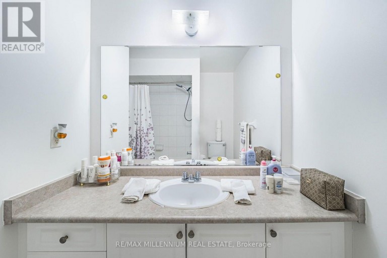 90 RONAN CRESCENT, Vaughan (Sonoma Heights), Ontario, L4H2J6