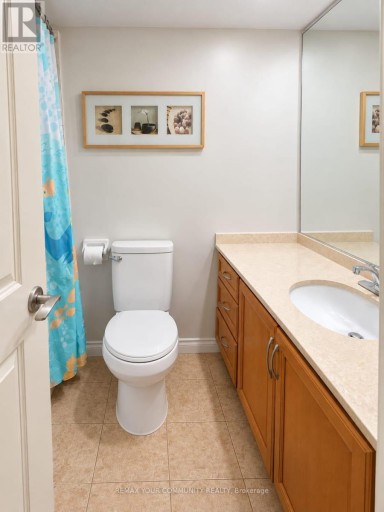 619 - 2737 KEELE STREET, Toronto (Downsview-Roding-CFB), Ontario, M3M2E9