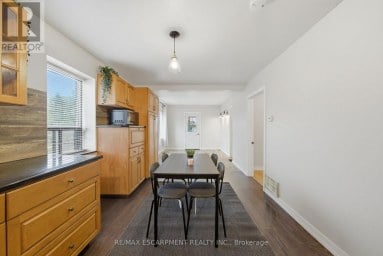 107 BROADWAY STREET Welland (Broadway) Ontario photo 11