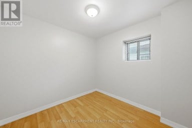 107 BROADWAY STREET Welland (Broadway) Ontario photo 19