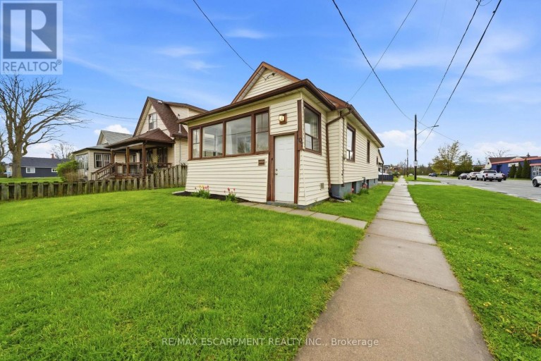 107 BROADWAY STREET, Welland (Broadway), Ontario, L3C5L6