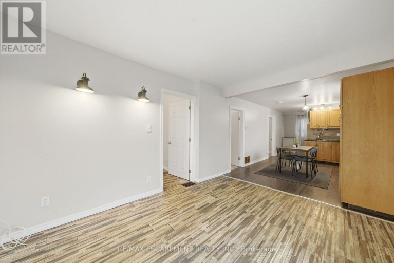 107 BROADWAY STREET, Welland (Broadway), Ontario, L3C5L6