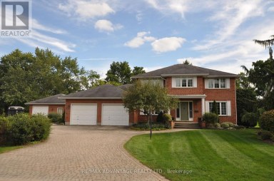 4 CROYDON DRIVE Middlesex Centre (Arva) Ontario photo 1