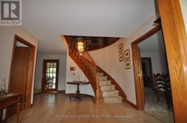 4 CROYDON DRIVE Middlesex Centre (Arva) Ontario photo 5