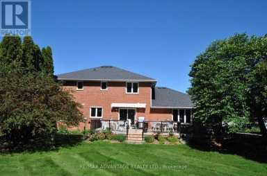 4 CROYDON DRIVE Middlesex Centre (Arva) Ontario photo 9