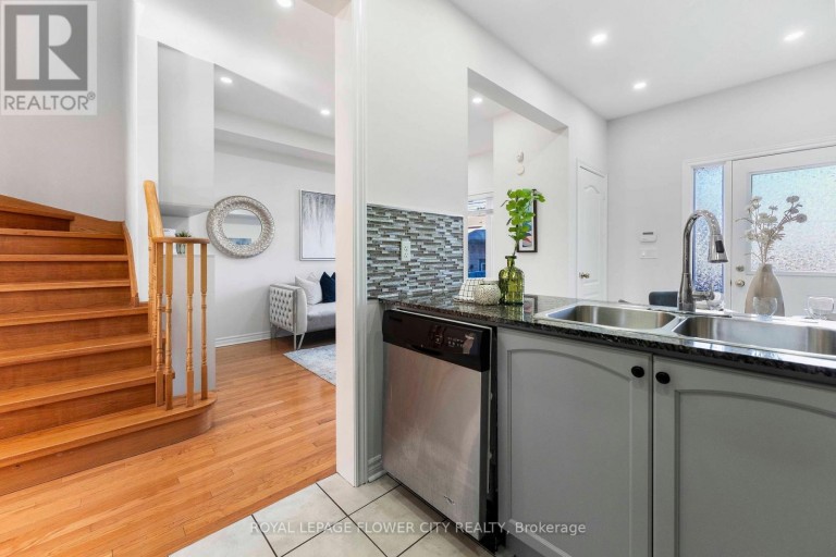 2761 WILLIAM JACKSON DRIVE, Pickering (Duffin Heights), Ontario, L1X0C1