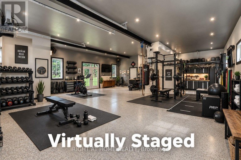 515 HAMILTON DRIVE, Hamilton (Ancaster), Ontario, L9G2A9