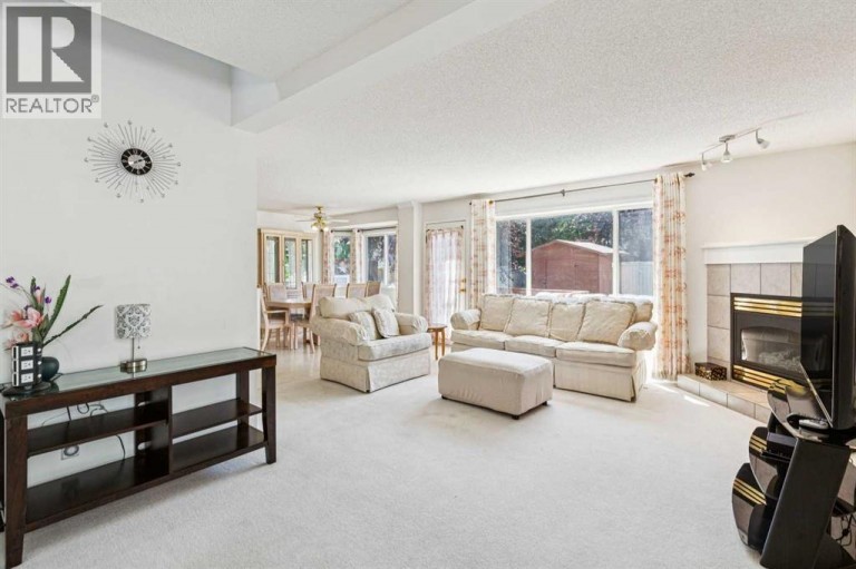 10521 Hidden Valley Drive NW, Calgary, Alberta, T3A5W8