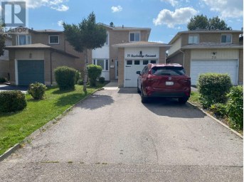 77 NEWBRIDGE CRESCENT Brampton (Westgate) Ontario photo 1