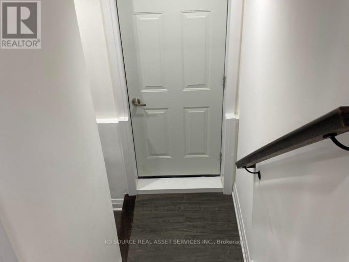 77 NEWBRIDGE CRESCENT, Brampton (Westgate), Ontario, L6S4B5