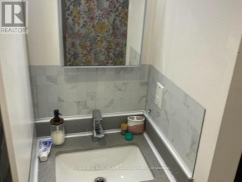 77 NEWBRIDGE CRESCENT Brampton (Westgate) Ontario photo 33