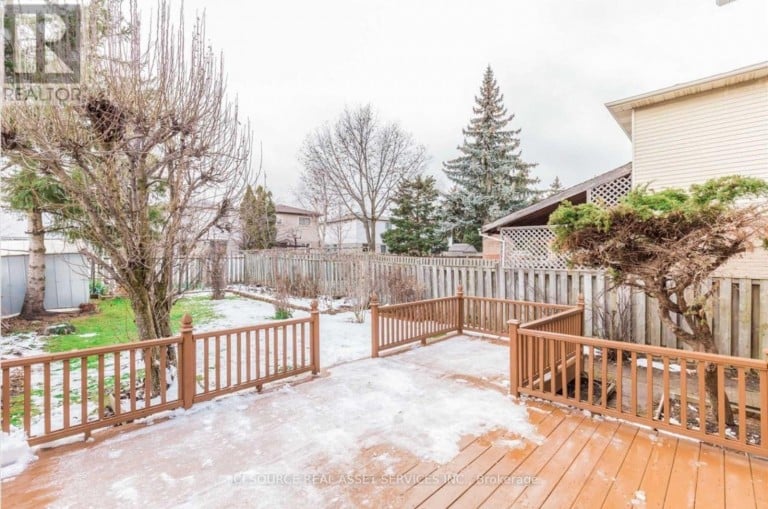 77 NEWBRIDGE CRESCENT, Brampton (Westgate), Ontario, L6S4B5