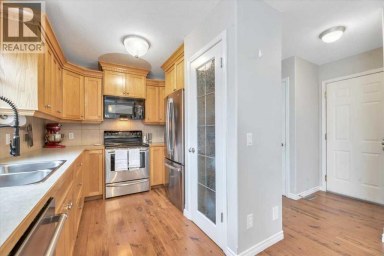 90 Parklane Drive Strathmore Alberta photo 11