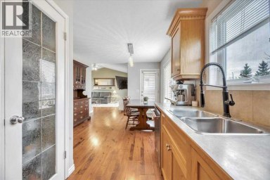 90 Parklane Drive Strathmore Alberta photo 13