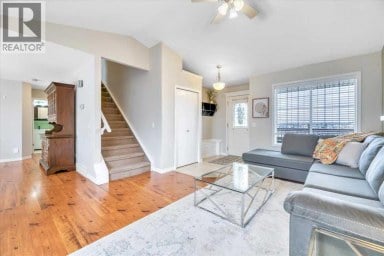 90 Parklane Drive Strathmore Alberta photo 3