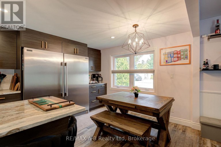195 CEDAR ROAD, Perth East (Crystal Lake), Ontario, N5A6S6