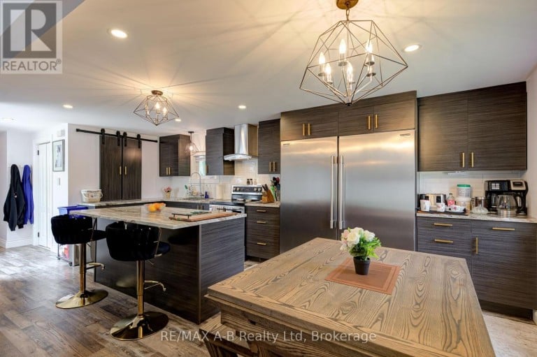 195 CEDAR ROAD, Perth East (Crystal Lake), Ontario, N5A6S6