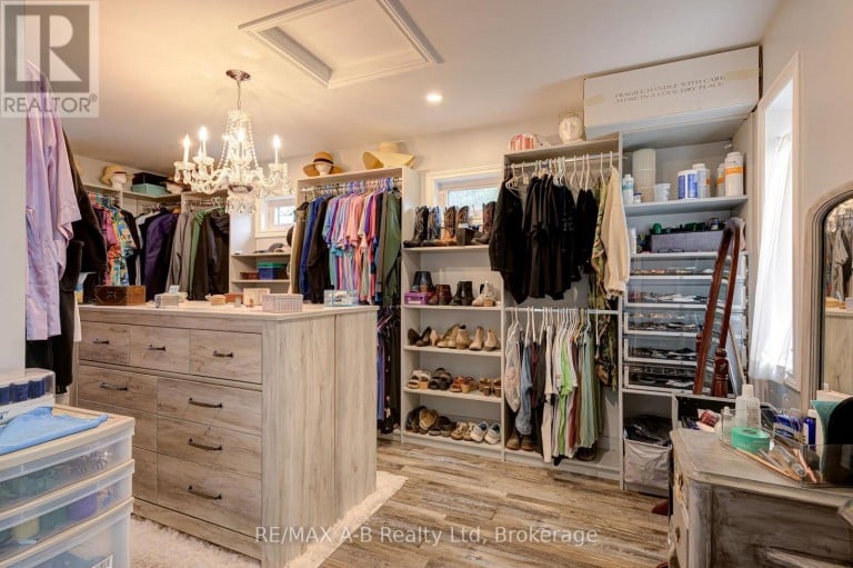 195 CEDAR ROAD, Perth East (Crystal Lake), Ontario, N5A6S6