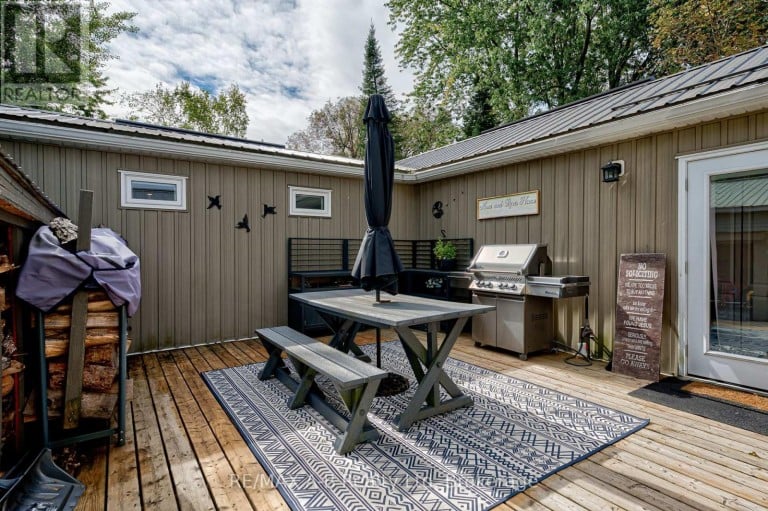 195 CEDAR ROAD, Perth East (Crystal Lake), Ontario, N5A6S6