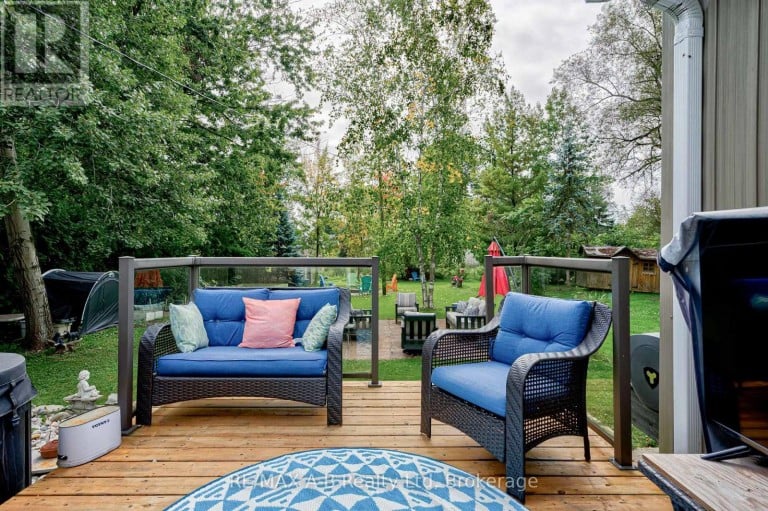195 CEDAR ROAD, Perth East (Crystal Lake), Ontario, N5A6S6