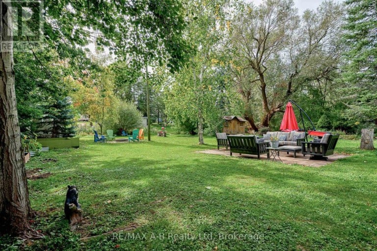195 CEDAR ROAD, Perth East (Crystal Lake), Ontario, N5A6S6