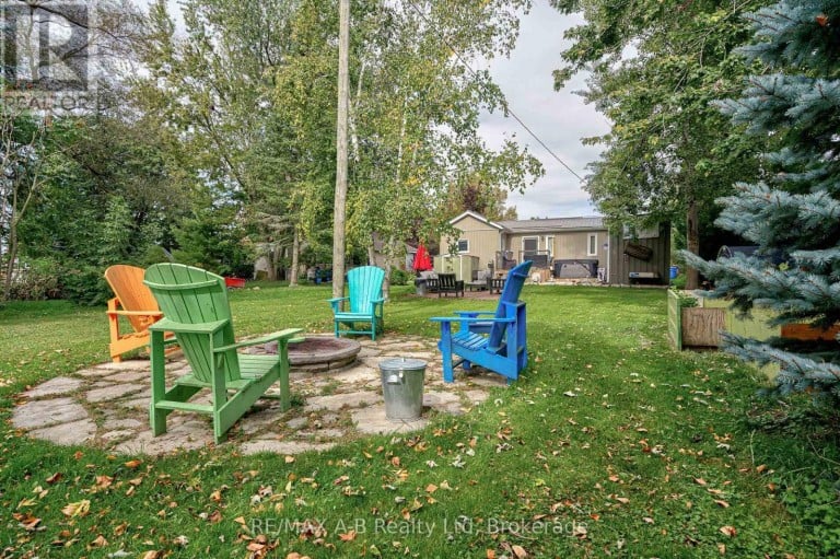 195 CEDAR ROAD, Perth East (Crystal Lake), Ontario, N5A6S6