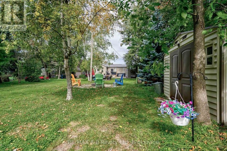 195 CEDAR ROAD, Perth East (Crystal Lake), Ontario, N5A6S6