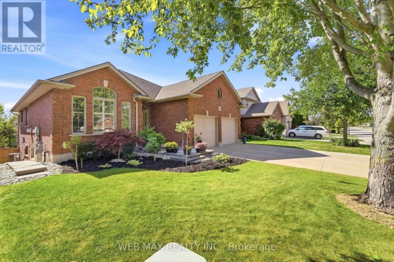 204 KINGFISHER AVENUE, Woodstock (Woodstock - North), Ontario, N4T0B3