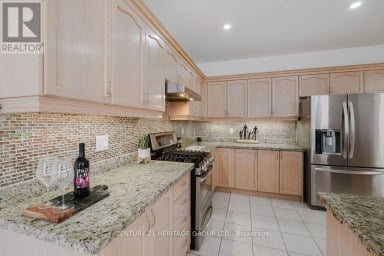 17 WILDMOOR STREET Markham (Cornell) Ontario photo 13