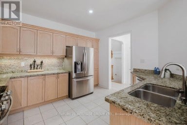 17 WILDMOOR STREET Markham (Cornell) Ontario photo 14