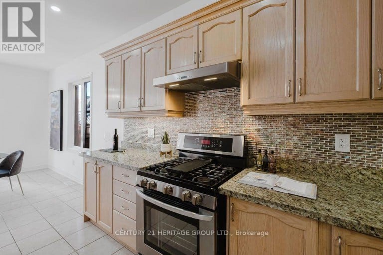 17 WILDMOOR STREET, Markham (Cornell), Ontario, L6B0P1